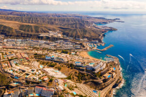 Playa de Puerto Rico in Las Palmas, Canary Islands