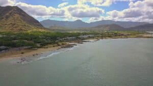 Mauna Lahilahi Beach in Oʻahu, Hawaii