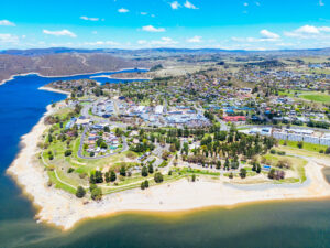 Jindabyne Beach in New South Wales, Australia